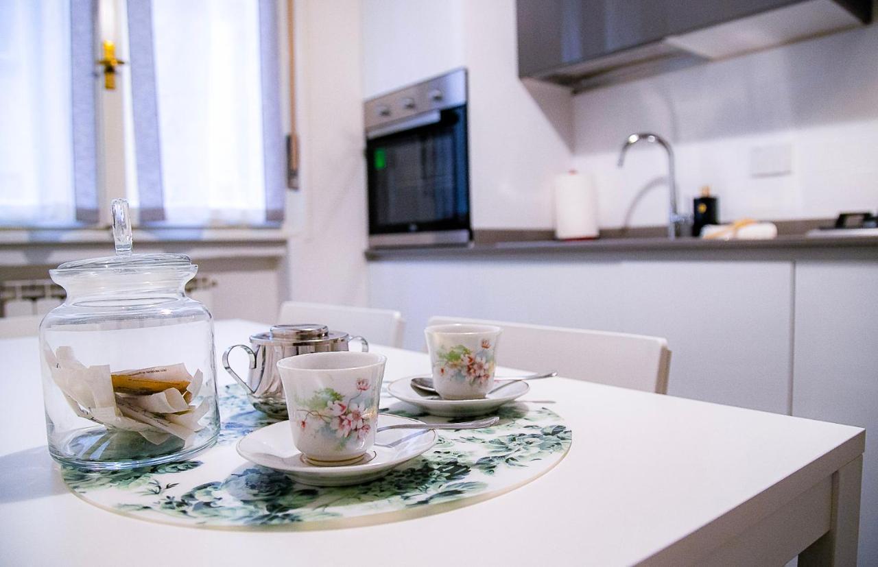 Acacia Firenze - Avocado Apartment ภายนอก รูปภาพ