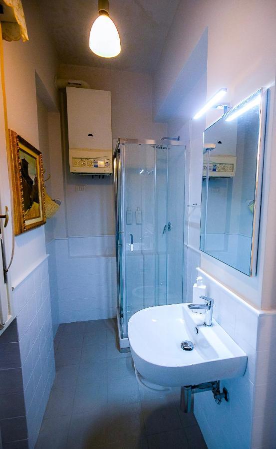 Acacia Firenze - Avocado Apartment ภายนอก รูปภาพ