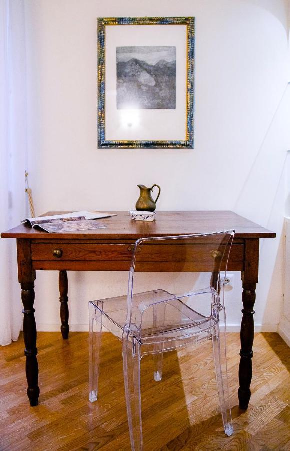 Acacia Firenze - Avocado Apartment ภายนอก รูปภาพ